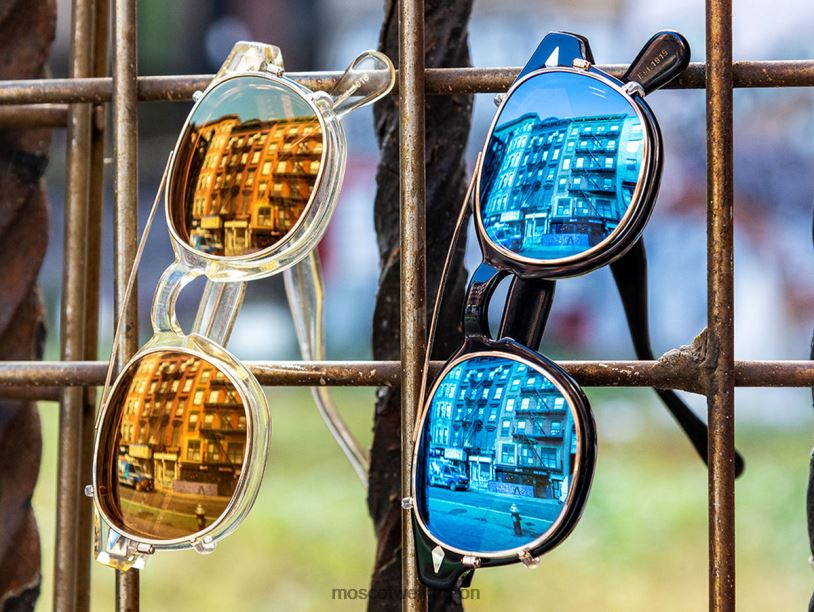 CLIPTOSH GOLD W/ MIRRORMoscot Gold Mirror Glasses B600J671